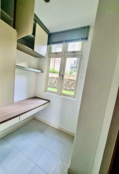 Ewe Boon Regent Condominium For Sale at S$ 2,080,000 | PropertyGuru Singapore - Study