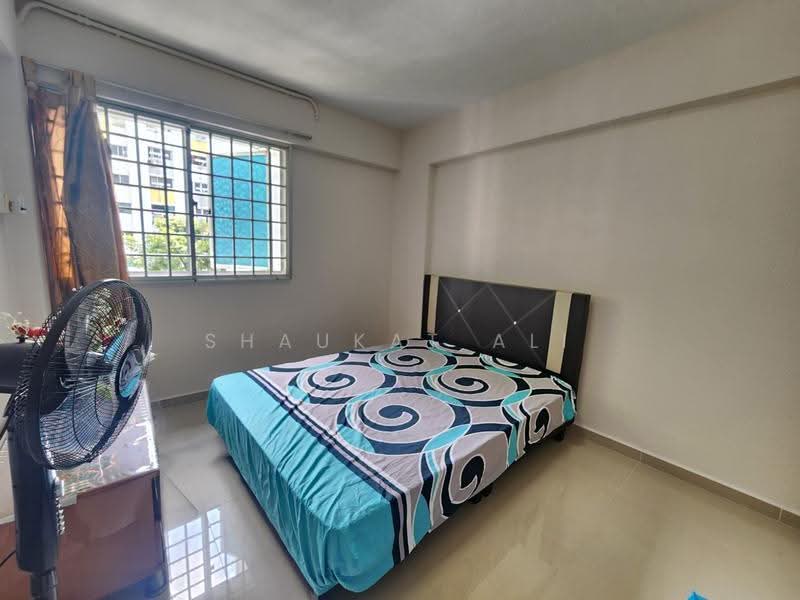 698 Hougang Street 61, 698 Hougang Street 61, Hougang / Punggol / Sengkang, Room Rental, 120 sqft, HDB Flat For Rent, by Shaukat Ali, 500074230 - Bedroom - PropertyGuru.com.sg
