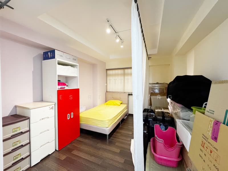 210 Pasir Ris Street 21 HDB Flat For Sale at S$ 850,000 | PropertyGuru Singapore - Bedroom 3