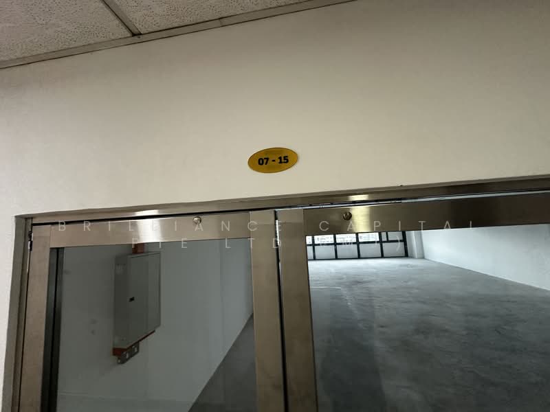 E-Centre @ Redhill, 3791 Jalan Bukit Merah, 2,863 sqft, Light Industrial (B1) For Rent, by MJ ZHUO, 500074236 - Interior - CommercialGuru.com.sg
