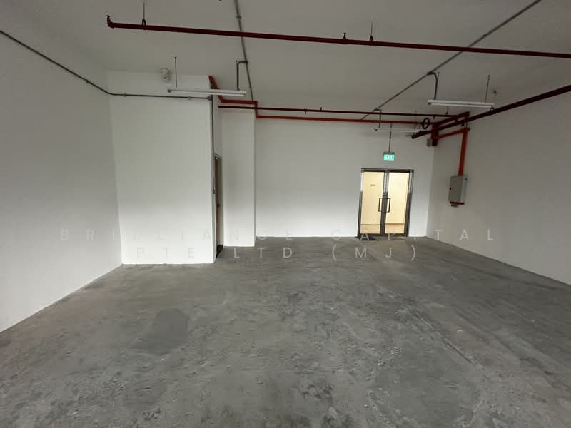 E-Centre @ Redhill, 3791 Jalan Bukit Merah, 2,863 sqft, Light Industrial (B1) For Rent, by MJ ZHUO, 500074236 - CommercialGuru.com.sg