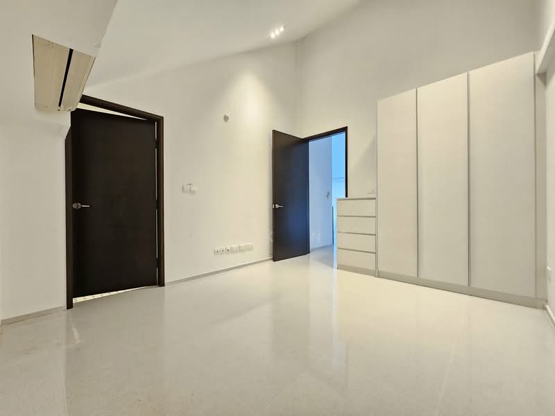 Berwick Drive Corner Terrace For Sale at S$ 7,570,200 | PropertyGuru Singapore - 3rd Floor Bedroom 4