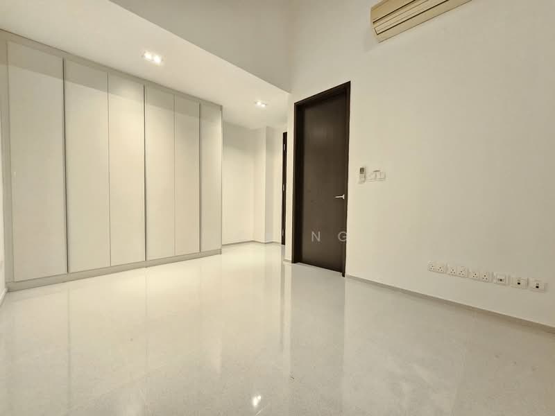 Berwick Drive Corner Terrace For Sale at S$ 7,570,200 | PropertyGuru Singapore - 2nd Floor Bedroom 2