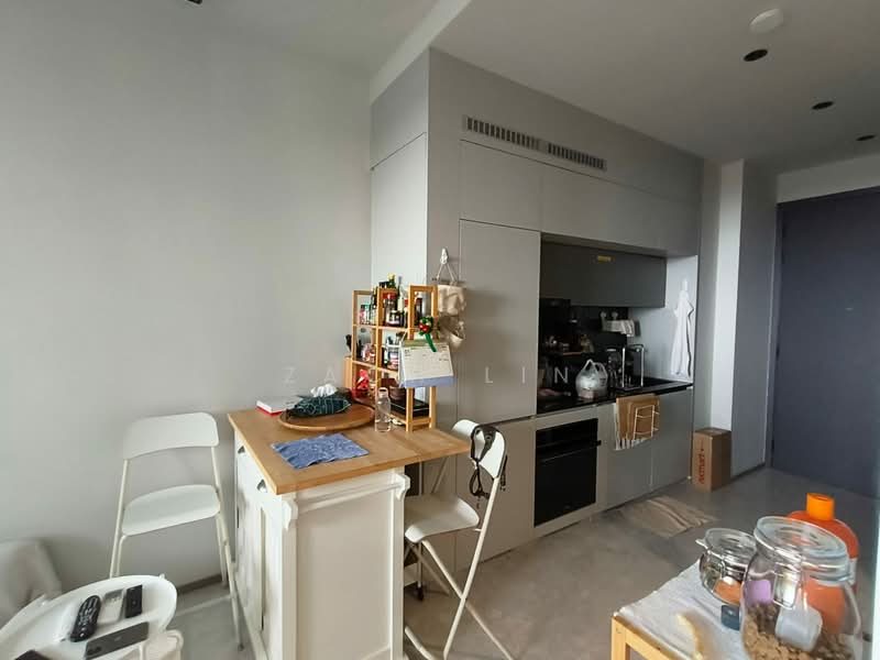 One Meyer, 1 Meyer Place, 2 Bedrooms, 614 sqft, Condominium For Rent, by Zach Lin, 500074239 - Kitchen - PropertyGuru.com.sg