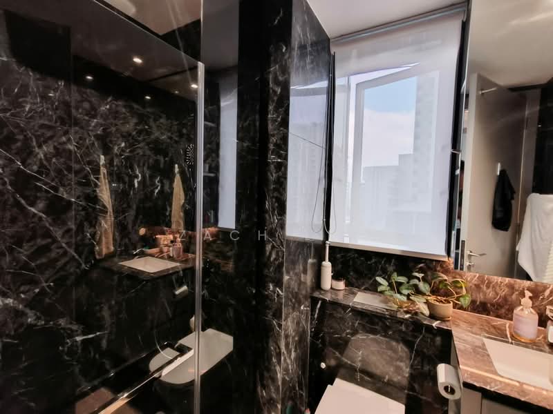 One Meyer, 1 Meyer Place, 2 Bedrooms, 614 sqft, Condominium For Rent, by Zach Lin, 500074239 - Bathroom - PropertyGuru.com.sg