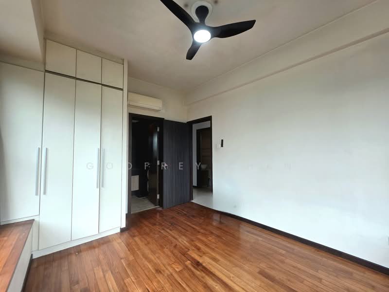 Rosyth Ville Apartment For Sale at S$ 1,500,000 | PropertyGuru Singapore - Interior