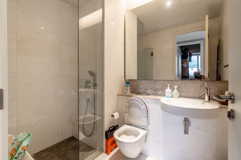 Reflections at Keppel Bay Condominium For Sale at S$ 1,800,000 | PropertyGuru Singapore - Bathroom