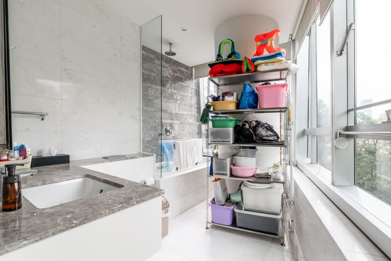 Reflections at Keppel Bay Condominium For Sale at S$ 1,800,000 | PropertyGuru Singapore - Bathroom