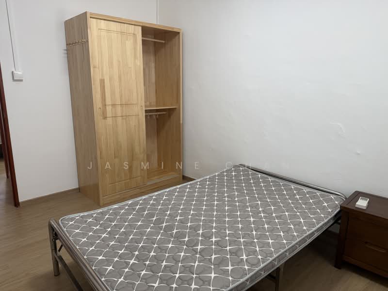 120 Bishan Street 12, 120 Bishan Street 12, 2 Bedrooms, 689 sqft, HDB Flat For Rent, by Jasmine Chan, 500074278 - Bedroom - PropertyGuru.com.sg