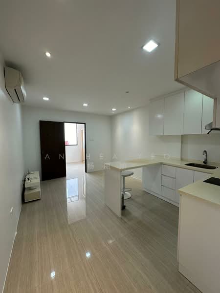 Inter terrace at Carlisle Road Terraced House For Sale at S$ 6,500,000 | PropertyGuru Singapore - Kitchen