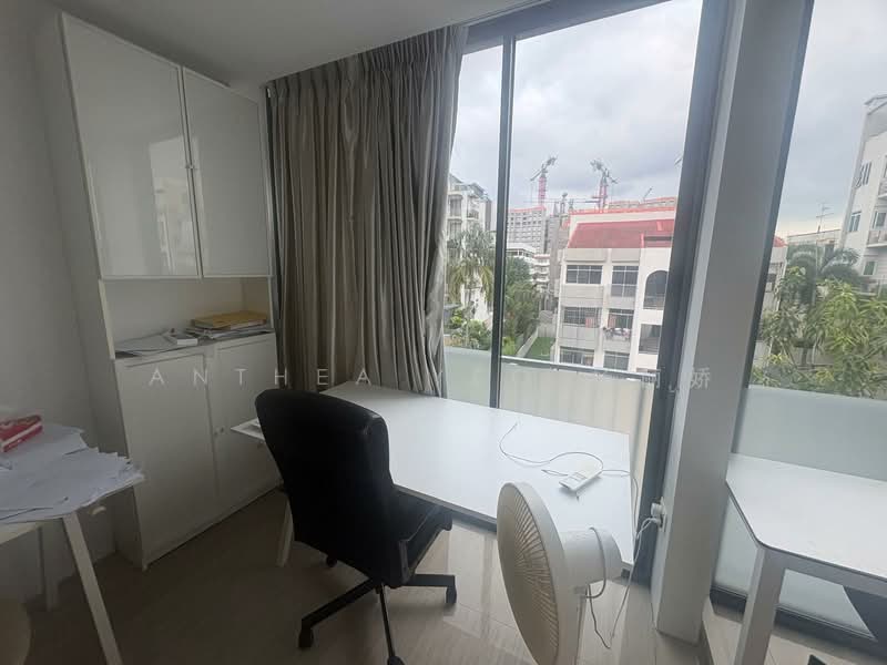 Inter terrace at Carlisle Road Terraced House For Sale at S$ 6,500,000 | PropertyGuru Singapore - Study