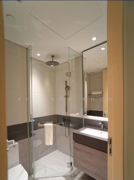 MBER Service Residence, , 3 Bedrooms, 940 sqft, Apartment For Rent, by Kenneth Khoo, 500074286 - Bathroom - PropertyGuru.com.sg