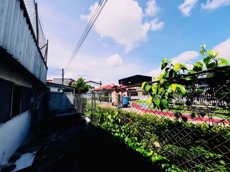 Jalan Ikan Merah Terraced House For Sale at S$ 4,500,000 | PropertyGuru Singapore - Exterior