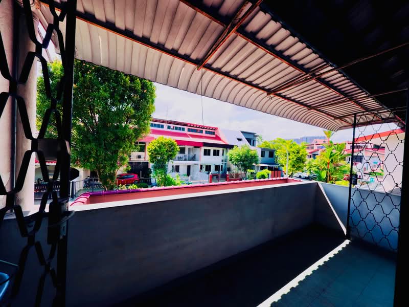 Jalan Ikan Merah Terraced House For Sale at S$ 4,500,000 | PropertyGuru Singapore - Balcony
