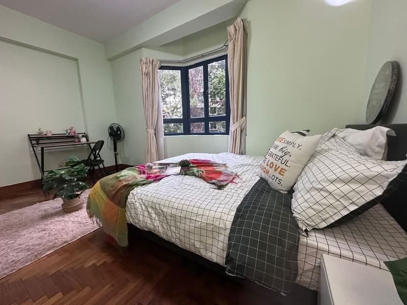 Westcove Condo, 10 West Coast Crescent, Room Rental, 90 sqft, Condominium For Rent, by Susan Lai, 500074307 - Master R2 $2280 1 pax (+$150 for 2 pax) - PropertyGuru.com.sg