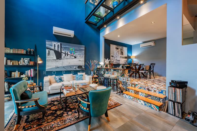 Eastwood Green Terraced House For Sale at S$ 3,400,000 | PropertyGuru Singapore - Living Room