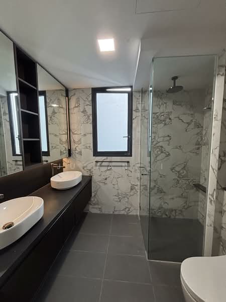 Tembusu Grand, 94 Jalan Tembusu, 5 Bedrooms, 1,711 sqft, Condominium For Rent, by Julian Li, 500074329 - Bathroom - PropertyGuru.com.sg