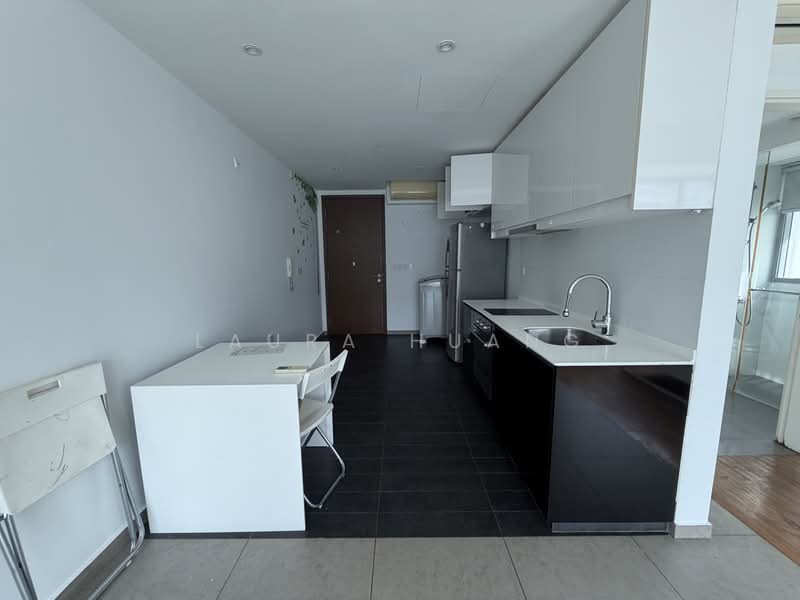 The Minton, 147 Hougang Street 11, Studio, 549 sqft, Condominium For Rent, by Laura Huang, 500074331 - Kitchen - PropertyGuru.com.sg