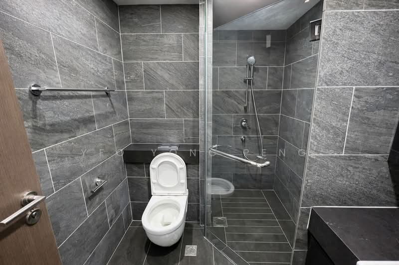 Affinity At Serangoon Condominium For Sale at S$ 850,000 | PropertyGuru Singapore - Bathroom