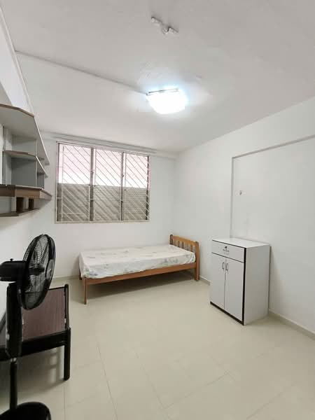 207 Serangoon Central HDB Flat For Sale at S$ 566,000 | PropertyGuru Singapore - Bedroom