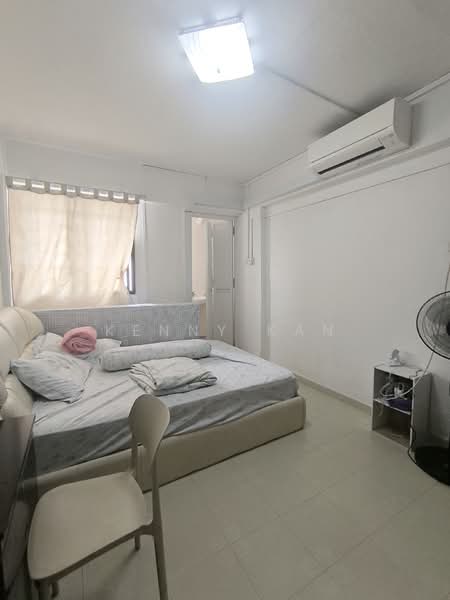 207 Serangoon Central HDB Flat For Sale at S$ 566,000 | PropertyGuru Singapore - Bedroom