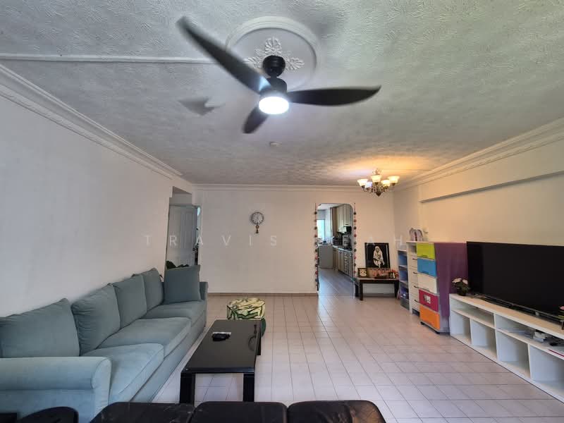 424 Tampines Street 41, 424 Tampines Street 41, 3 Bedrooms, 1,119 sqft, HDB Flat For Sale, by Travis Seah, 500074367 - Living Room - PropertyGuru.com.sg