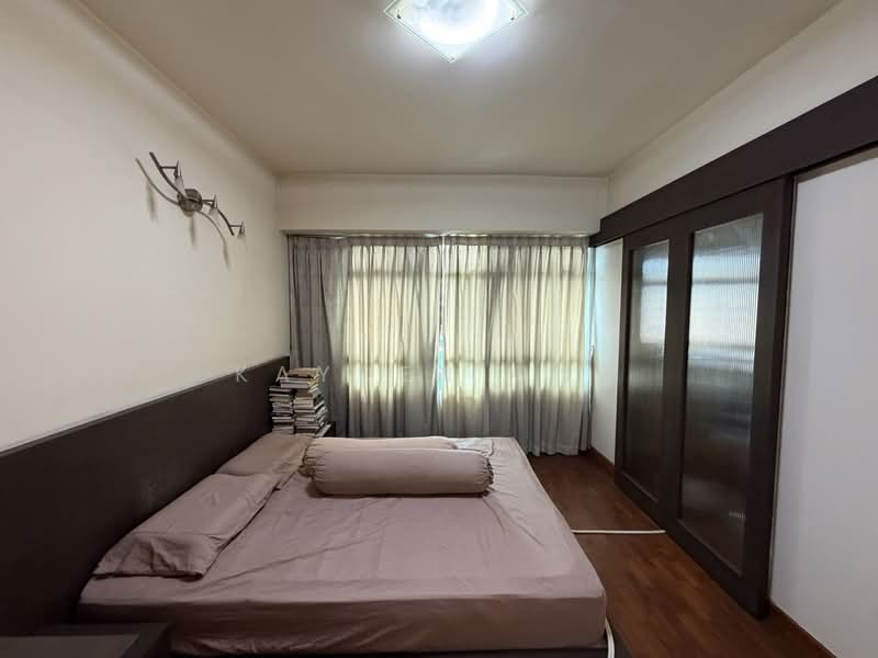 637A Punggol Drive HDB Flat For Sale at S$ 680,000 | PropertyGuru Singapore - Bedroom