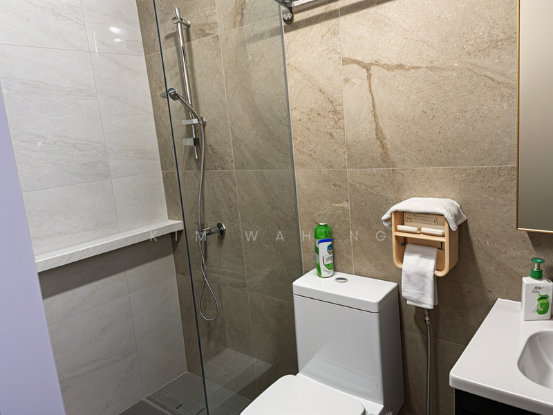 Meragi Close East View Garden Terraced House For Sale at S$ 5,680,000 | PropertyGuru Singapore - Bathroom