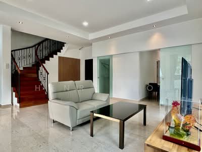 For Rent - Newly Renovated Semi-D near Tampines East MRT