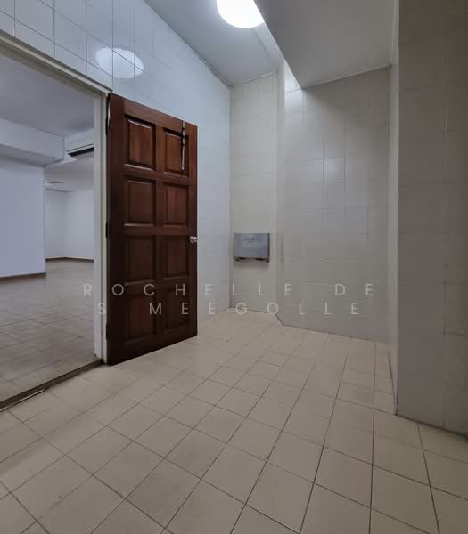 336 River Valley, 336 River Valley Road, 2 Bedrooms, 1,539 sqft, Apartment For Rent, by Rochelle De S Meegolle, 500074399 - PropertyGuru.com.sg