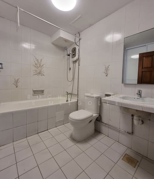 336 River Valley, 336 River Valley Road, 2 Bedrooms, 1,539 sqft, Apartment For Rent, by Rochelle De S Meegolle, 500074399 - PropertyGuru.com.sg