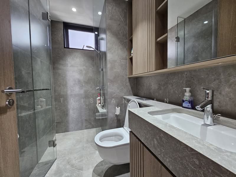 KI Residences At Brookvale, 10 Brookvale Drive, 3 Bedrooms, 1,173 sqft, Condominium For Rent, by Tristan Tan, 500074412 - Bathroom - PropertyGuru.com.sg