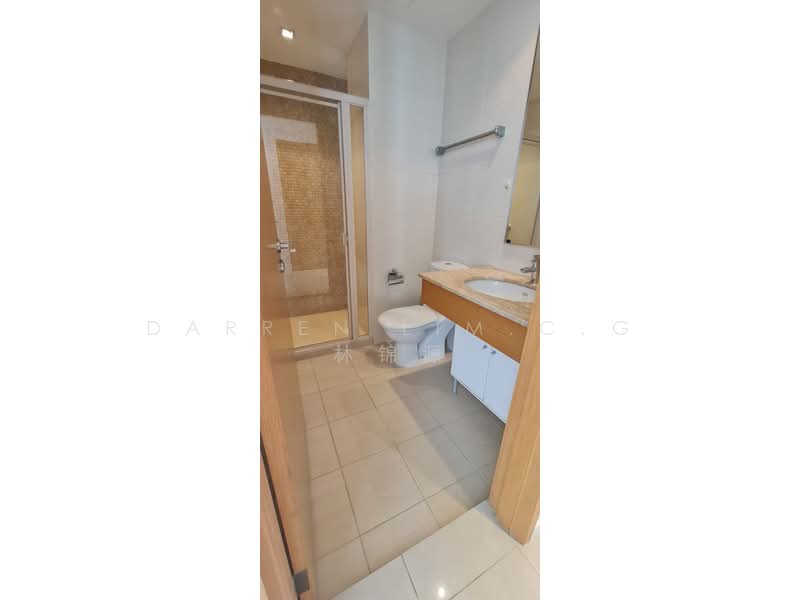The Lakeshore Condominium For Sale at S$ 1,888,000 | PropertyGuru Singapore - Bathroom