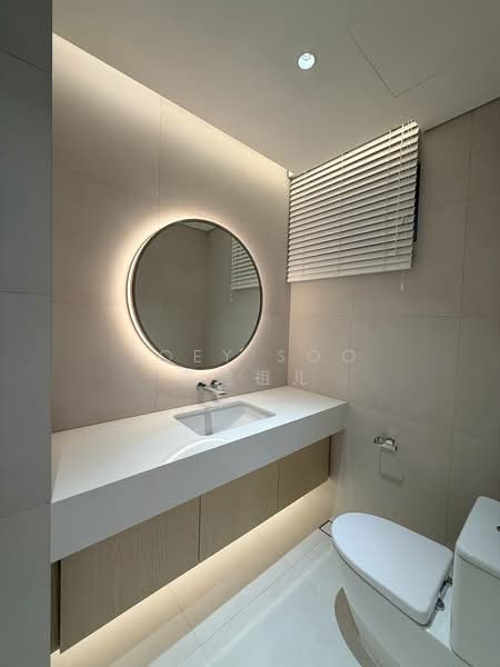 The Colonnade, 82 Grange Road, 2 Bedrooms, 2,880 sqft, Condominium For Rent, by Joey Soo 苏瞳祖儿, 500074436 - Bathroom - PropertyGuru.com.sg