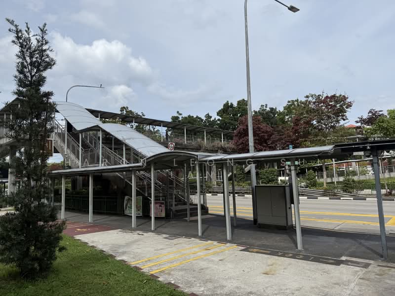 304 Jurong East Street 32 HDB Flat For Sale at S$ 590,000 | PropertyGuru Singapore