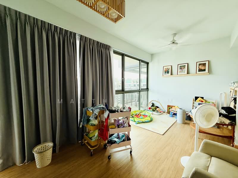 The Topiary Executive Condominium For Sale at S$ 1,650,000 | PropertyGuru Singapore - Living Room