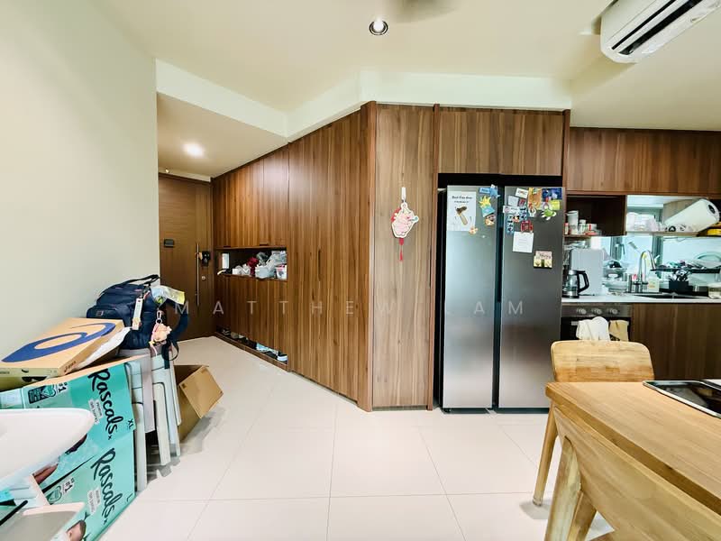 The Topiary Executive Condominium For Sale at S$ 1,650,000 | PropertyGuru Singapore - Kitchen