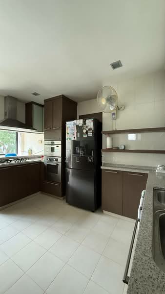 Mimosa Park Condominium For Sale at S$ 2,880,000 | PropertyGuru Singapore - Kitchen