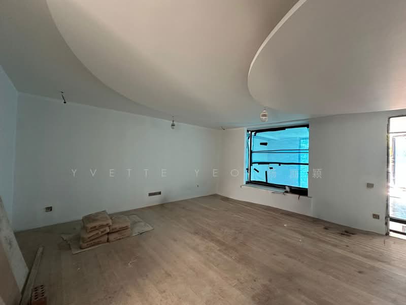 ❤️GIANT⚡️Brand New Listing 4 Lvls Inter-Terrace w Mezzanine, Attic & Lift in Seletar Hills Estate, Jalan Ketumbit/ Yio Chu Kang Road/ Seletar Hills Estate, 6 Bedrooms, 5,150 sqft, Terraced House For Sale, by Yvette Yeo 杨丽颖, 500074462 - Interior - PropertyGuru.com.sg