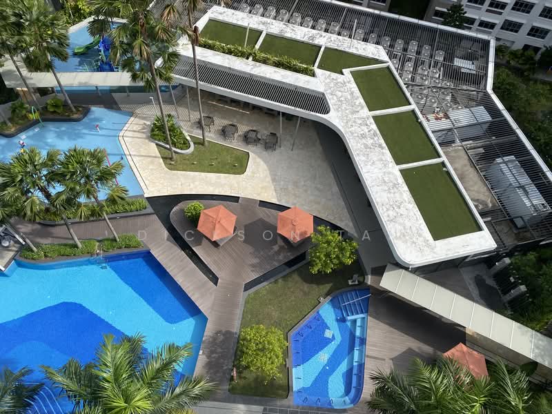 The Wisteria Condominium For Sale at S$ 920,000 | PropertyGuru Singapore - Pool