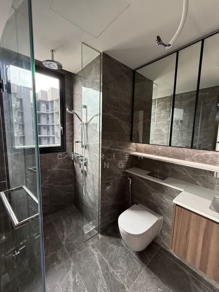 Lentor Modern, Lentor Central, 3 Bedrooms, 1,109 sqft, Condominium For Rent, by Charlene Ong, 500074488 - Bathroom - PropertyGuru.com.sg