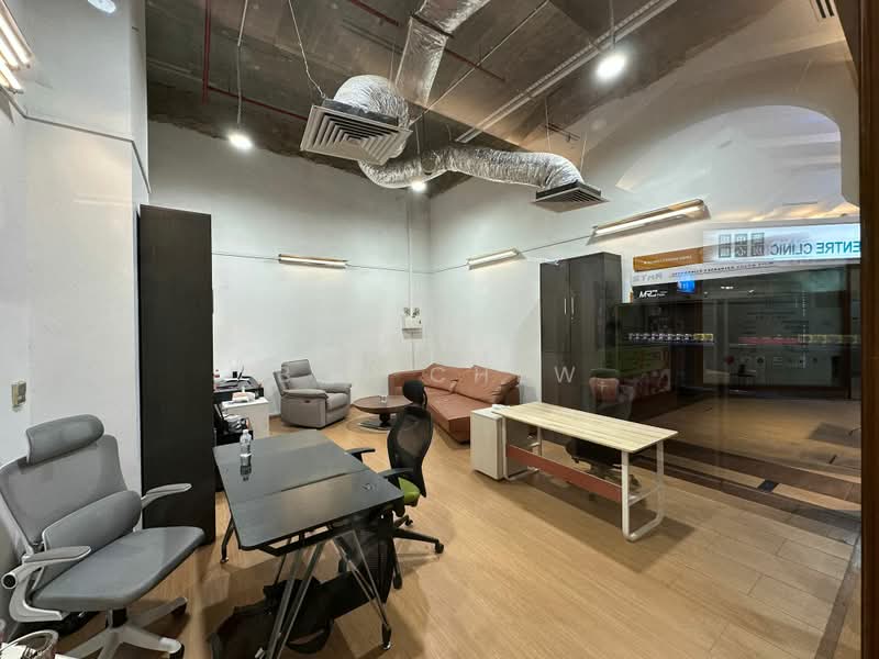 Burlington Square, 175 Bencoolen Street, 377 sqft, Mall Shop For Sale, by Ben Chew, 500074494 - Interior - CommercialGuru.com.sg