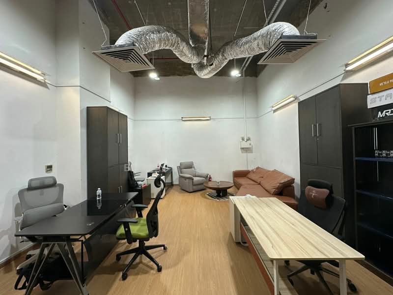 Burlington Square, 175 Bencoolen Street, 377 sqft, Mall Shop For Sale, by Ben Chew, 500074494 - Study - CommercialGuru.com.sg