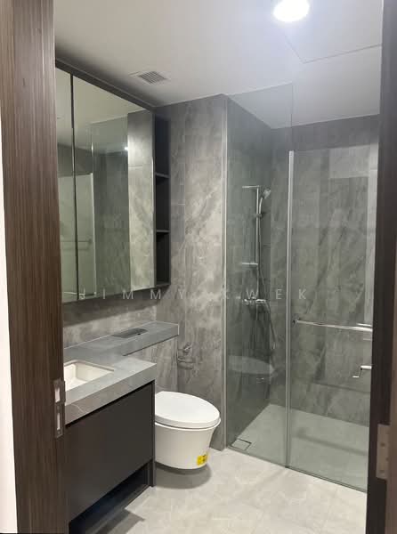 Parc Clematis, 8D Jalan Lempeng, 1 Bedroom, 440 sqft, Condominium For Rent, by Jimmy Kwek, 500074503 - Bathroom - PropertyGuru.com.sg