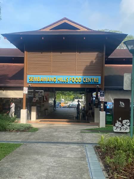 ⭐️⭐️LANDED7772@ D20 Freehold Terrace 1 km to St Nicholas Girls School !, Sembawang Hill drive estate, 3 Bedrooms, 2,500 sqft, Terraced House For Sale, by Alvin Oh, 500074519 - Exterior - PropertyGuru.com.sg