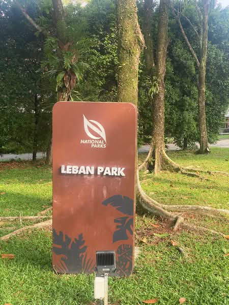 ⭐️⭐️LANDED7772@ D20 Freehold Terrace 1 km to St Nicholas Girls School !, Sembawang Hill drive estate, 3 Bedrooms, 2,500 sqft, Terraced House For Sale, by Alvin Oh, 500074519 - Exterior - PropertyGuru.com.sg