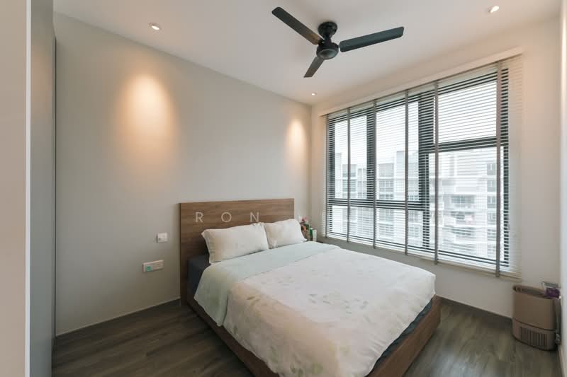 The Brownstone Executive Condominium For Sale at S$ 1,600,000 | PropertyGuru Singapore - Bedroom