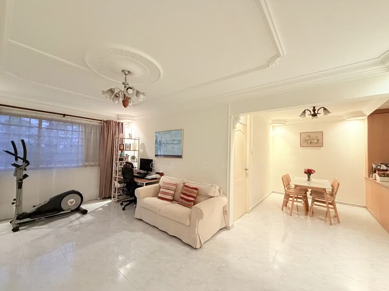 412 Pasir Ris Drive 6 HDB Flat For Sale at S$ 670,000 | PropertyGuru Singapore - Living Room