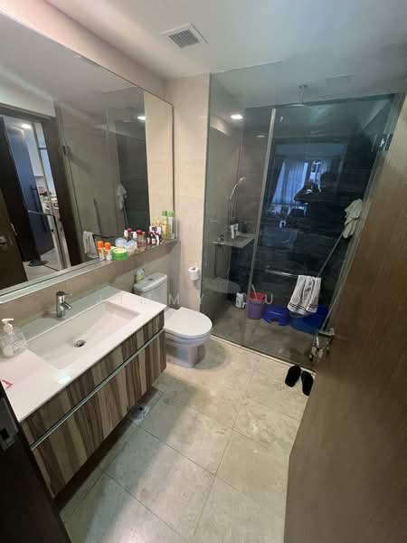 eCO Condominium For Sale at S$ 950,000 | PropertyGuru Singapore - Bathroom