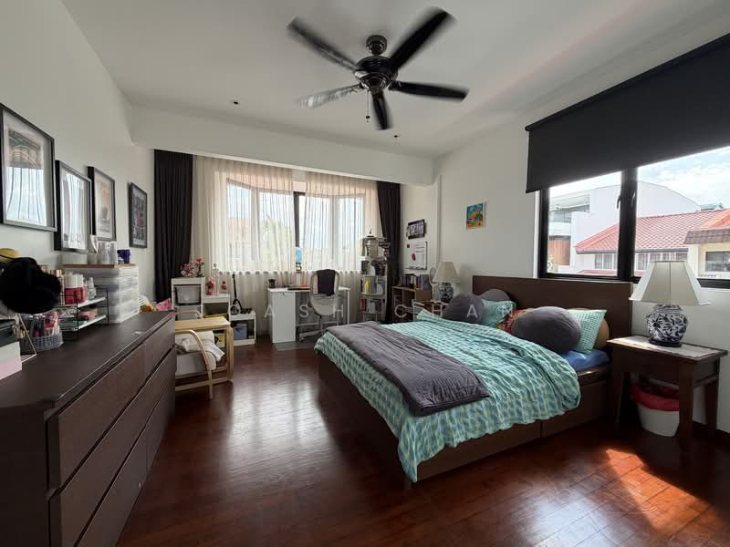 For Sale - ✅ Corner Terrace - 1km from RGPS NYPS and move in condition